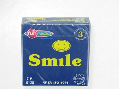 SMILE SOURIRE CONDOOMS 3